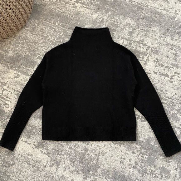 Aritzia Cashmere Cyprie Sweater, size M - Picture 3 of 5